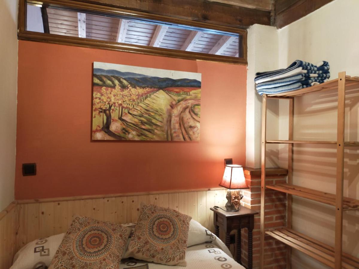 La Casa Del Abuelo Simon Guest House Fuente el Sauz ภายนอก รูปภาพ