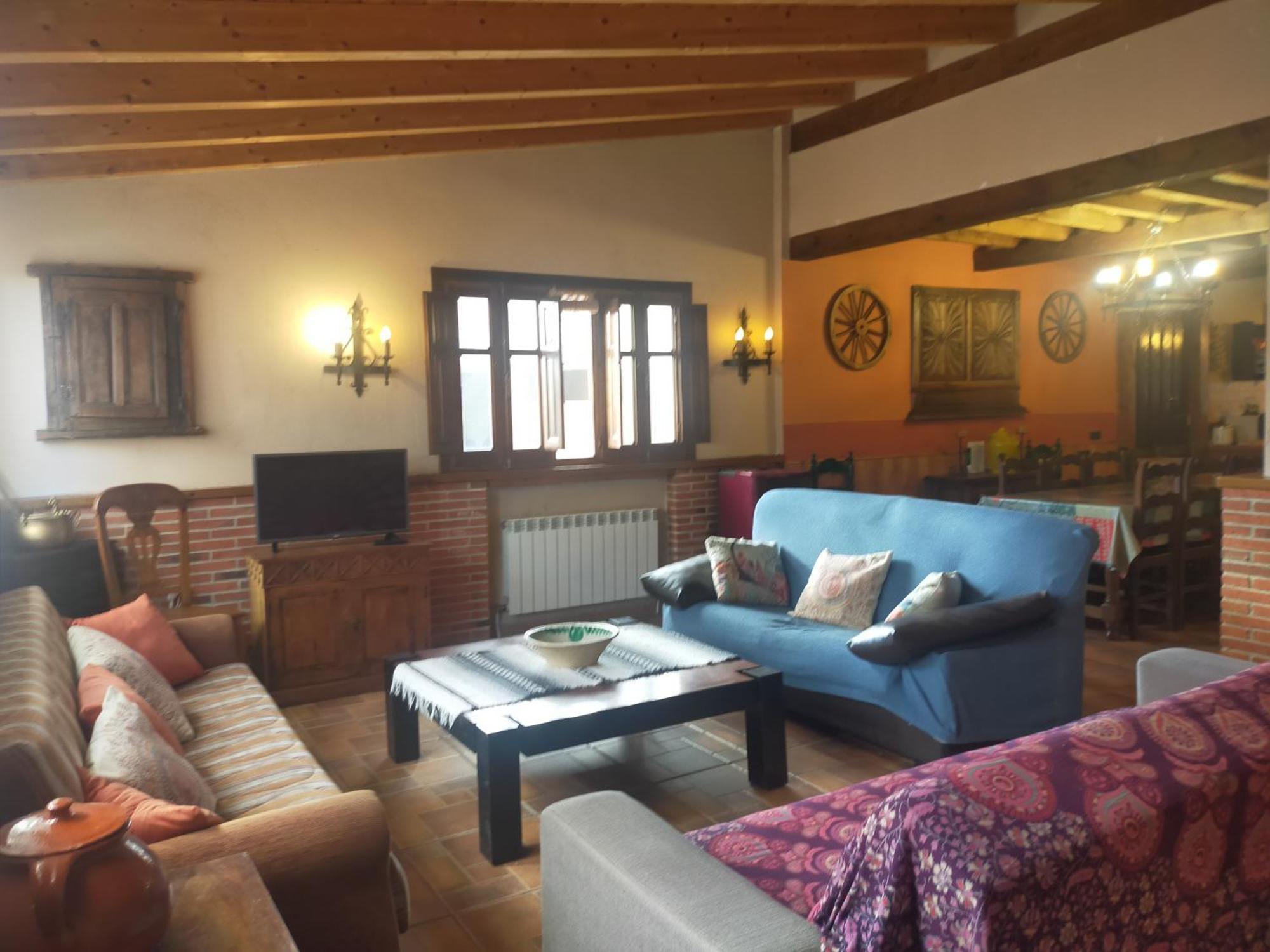 La Casa Del Abuelo Simon Guest House Fuente el Sauz ภายนอก รูปภาพ